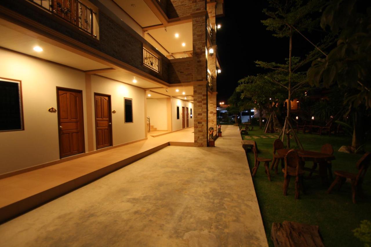 PN Gold Resort Bangsaen Exterior foto