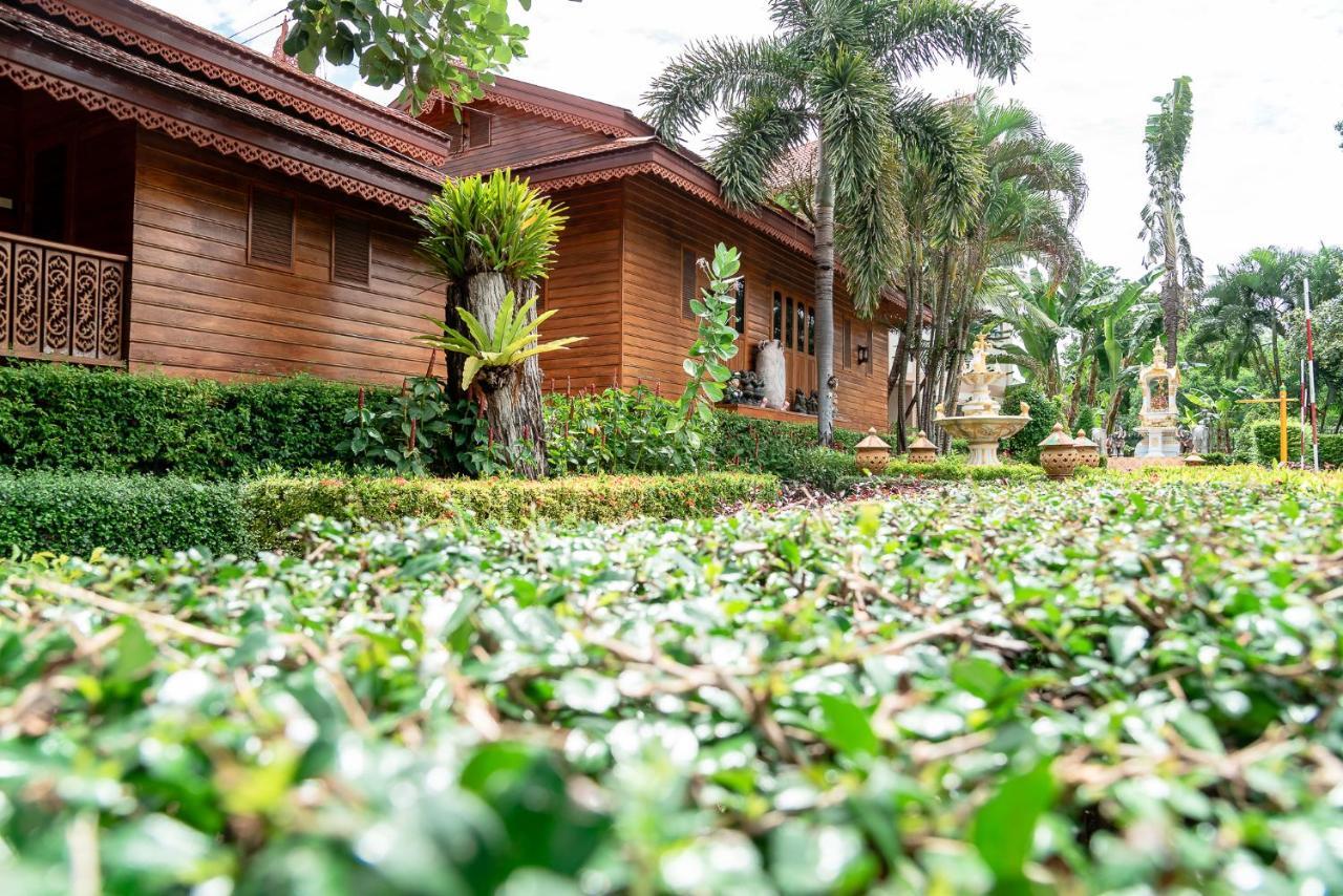 PN Gold Resort Bangsaen Exterior foto