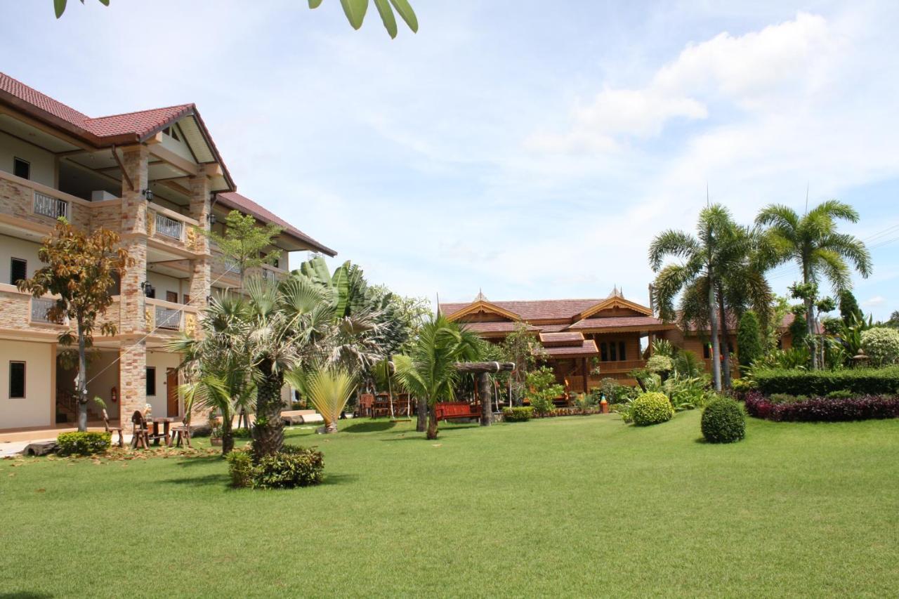 PN Gold Resort Bangsaen Exterior foto
